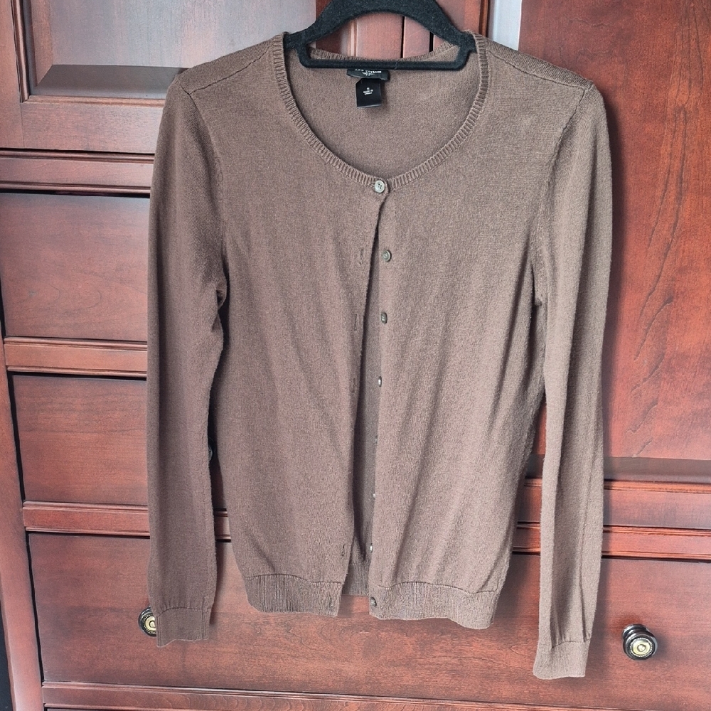 Ann Taylor Brown Cardigan Sweater Lightweight Knit
